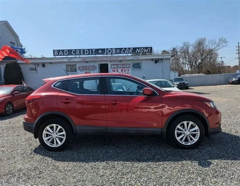 2018 Nissan Rogue - Image 7 of 12