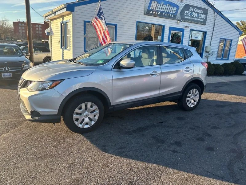 2018 Nissan Rogue - Image 5 of 12