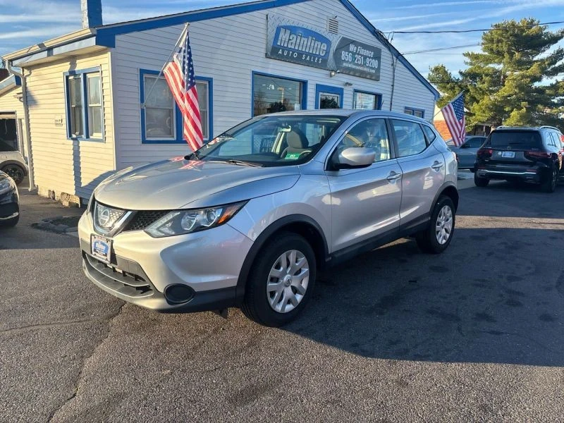 2018 Nissan Rogue - Image 2 of 12