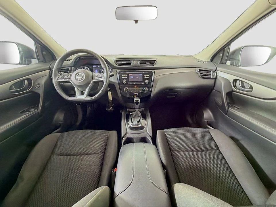 2018 Nissan Rogue - Image 9 of 12