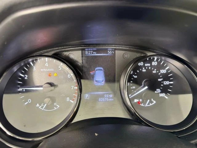 2018 Nissan Rogue - Image 14 of 21