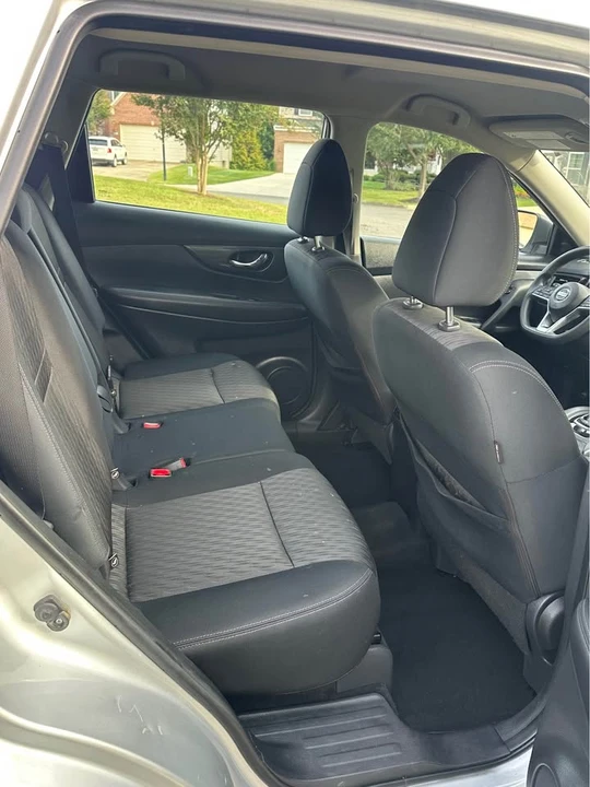 2018 Nissan Rogue - Image 8 of 12