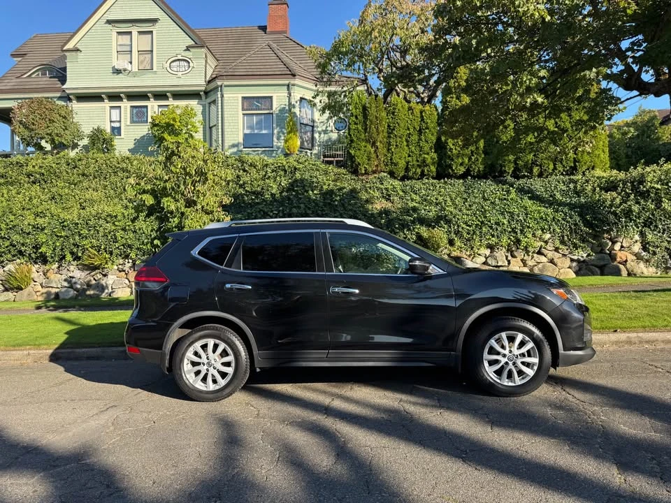2018 Nissan Rogue - Image 3 of 12