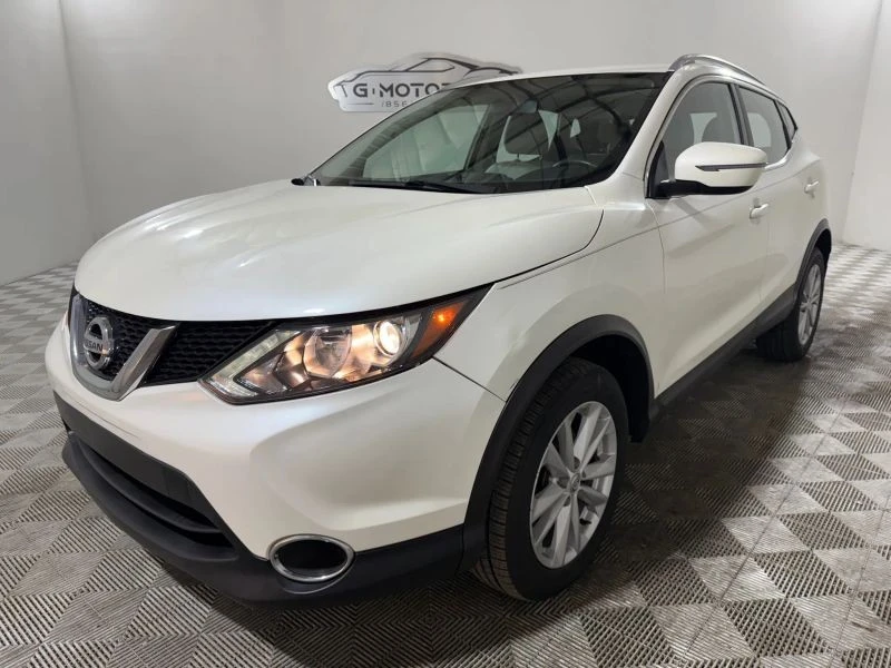 2018 Nissan Rogue - Image 2 of 12