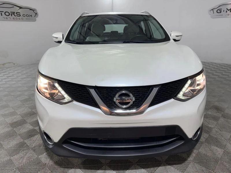 2018 Nissan Rogue - Image 11 of 12