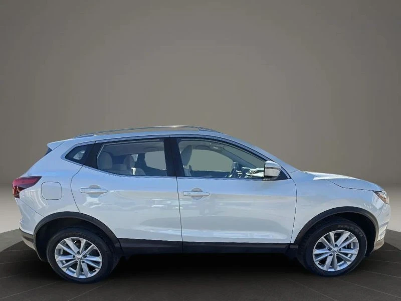 2018 Nissan Rogue - Image 4 of 12
