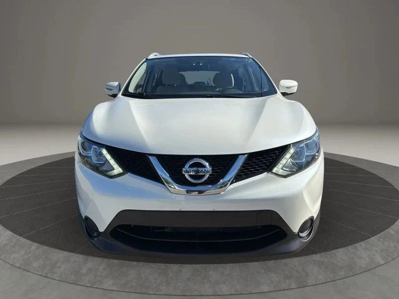 2018 Nissan Rogue - Image 2 of 12