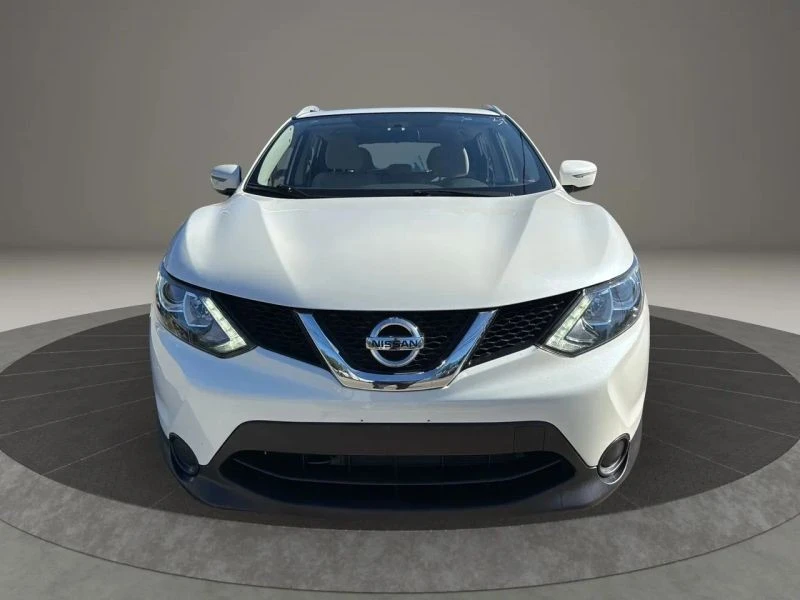 2018 Nissan Rogue - Image 2 of 12