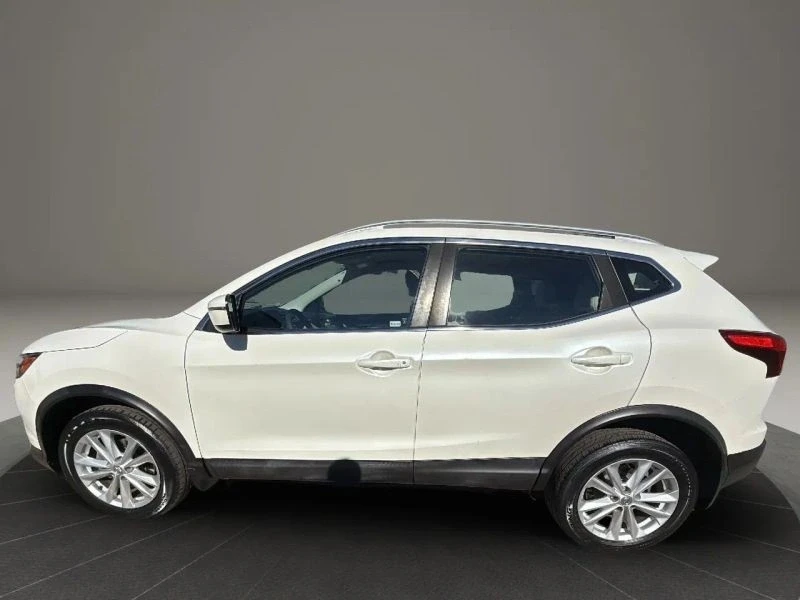 2018 Nissan Rogue - Image 8 of 12