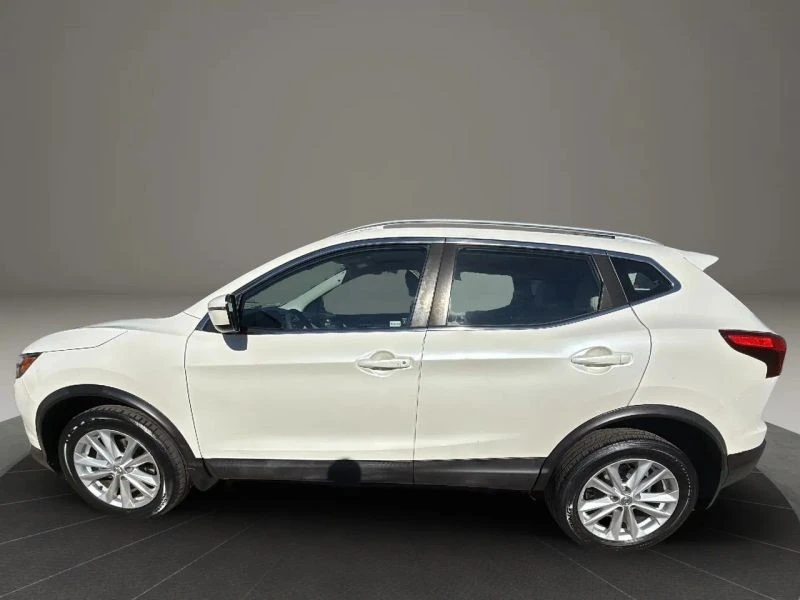2018 Nissan Rogue - Image 8 of 12