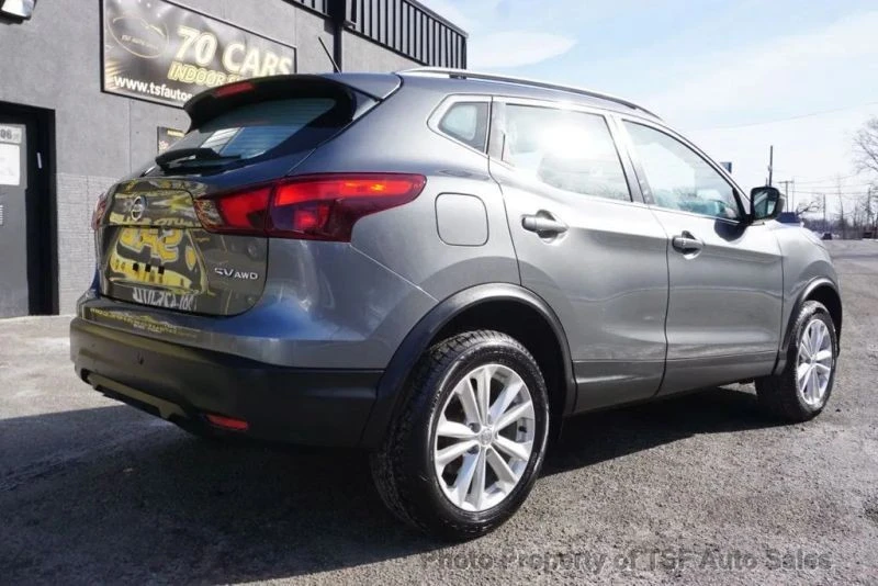2018 Nissan Rogue - Image 7 of 12