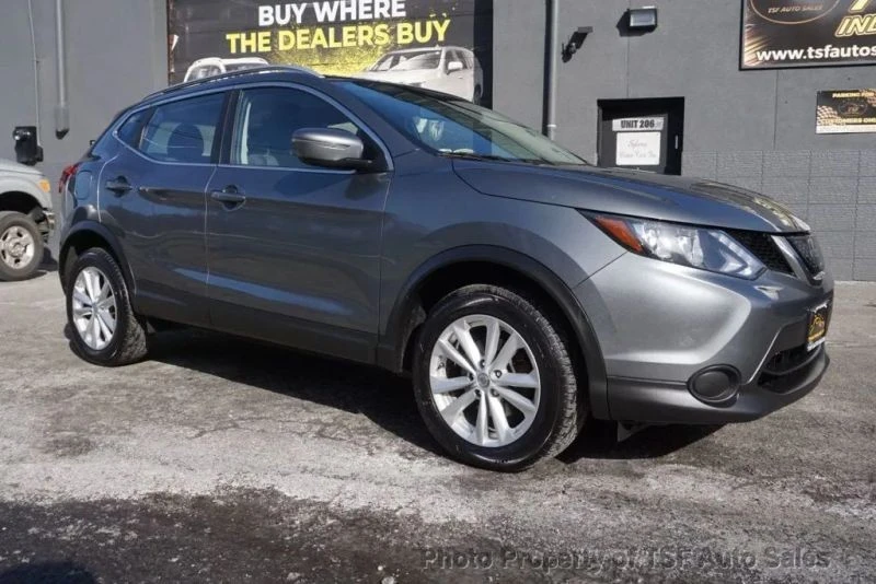 2018 Nissan Rogue - Image 9 of 12