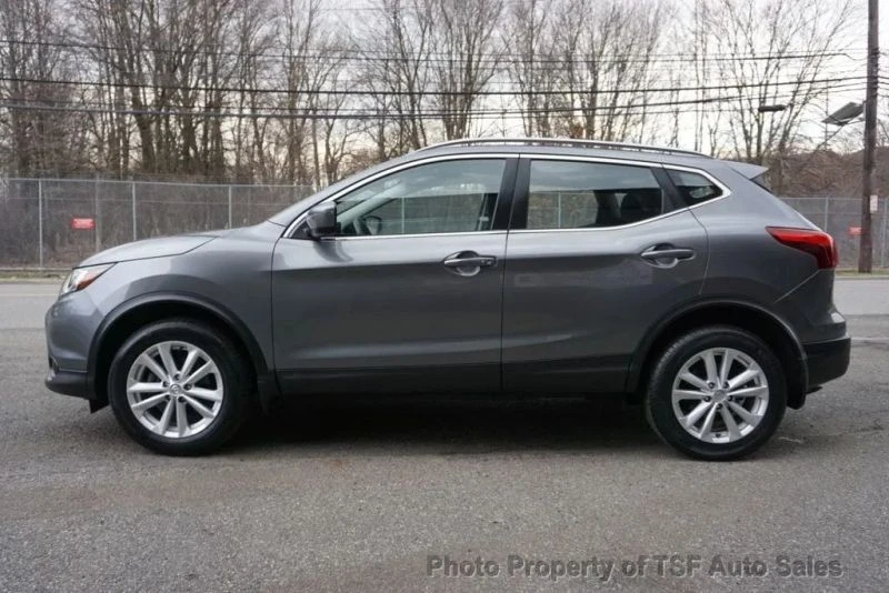 2018 Nissan Rogue - Image 4 of 12