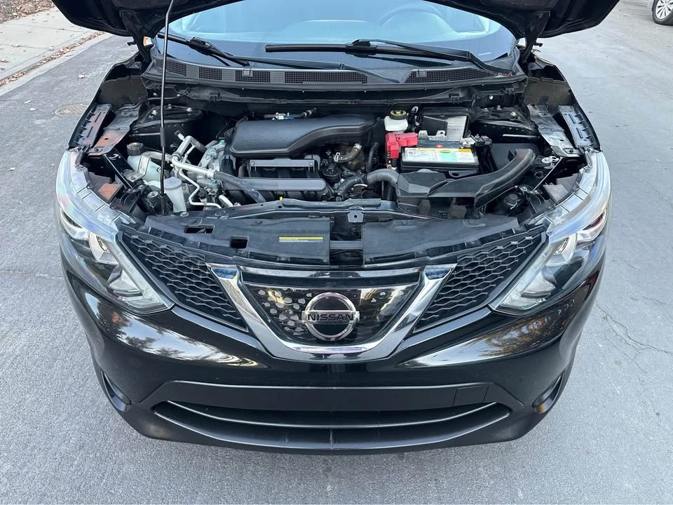 2018 Nissan Rogue - Image 12 of 13
