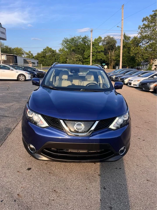2018 Nissan Rogue - Image 4 of 20