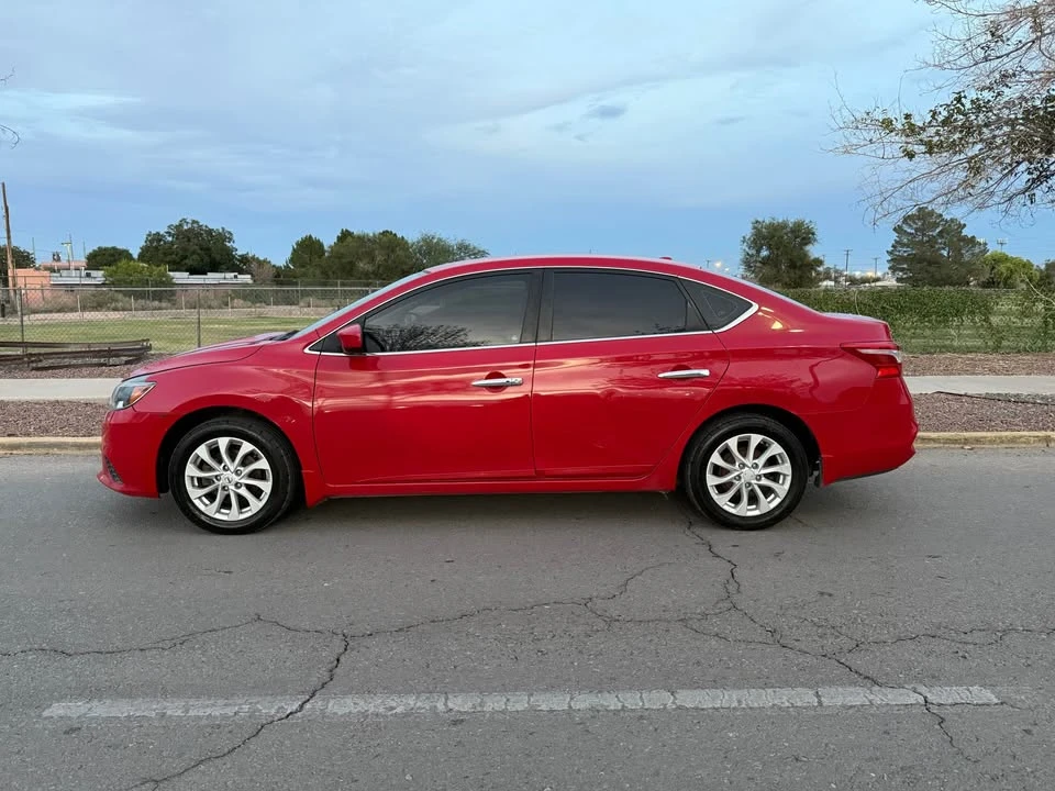 2018 Nissan Sentra 7th Gen - Image 5 of 10