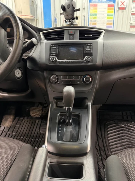 2018 Nissan Sentra 7th Gen - Image 19 of 19