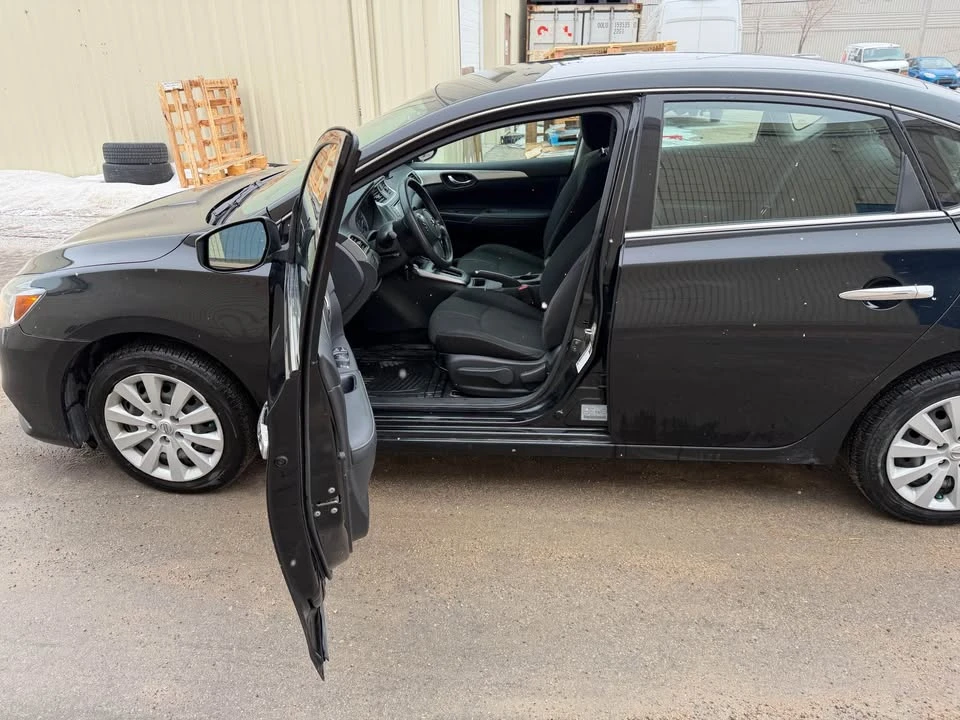 2018 Nissan Sentra 7th Gen - Image 6 of 19