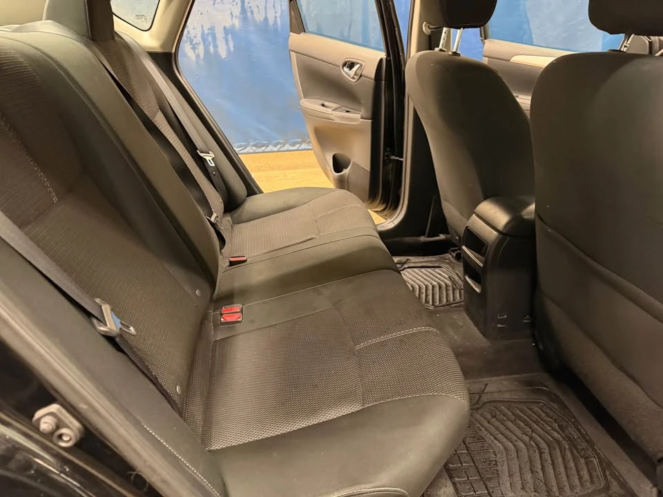 2018 Nissan Sentra 7th Gen - Image 16 of 19