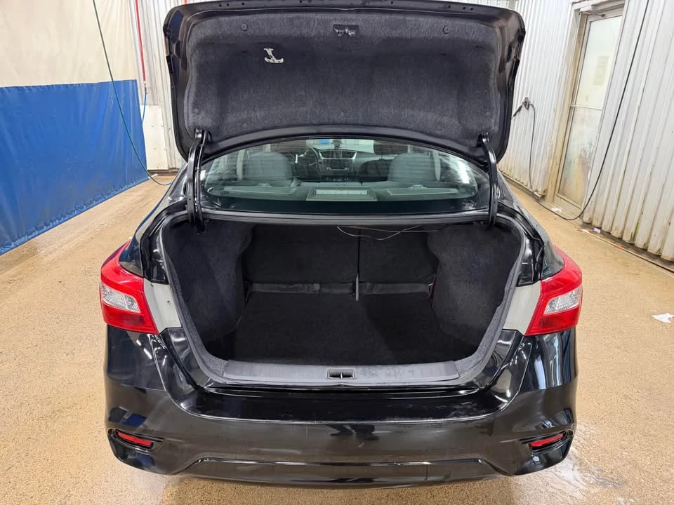 2018 Nissan Sentra 7th Gen - Image 14 of 19