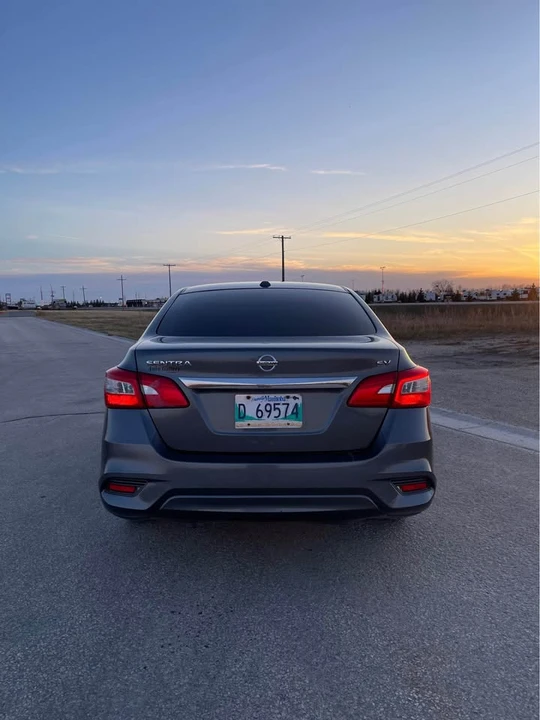 2018 Nissan Sentra 7th Gen - Image 5 of 13