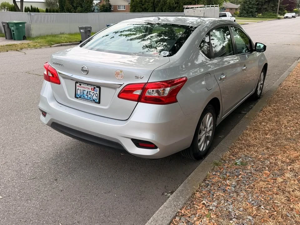 2018 Nissan Sentra 7th Gen - Image 4 of 8