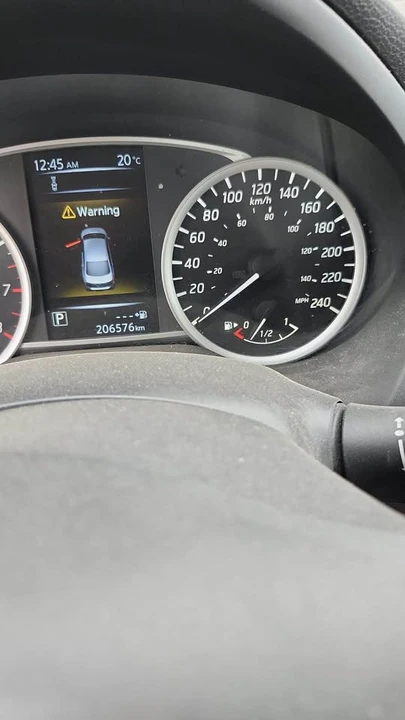 2018 Nissan Sentra 7th Gen - Image 11 of 14