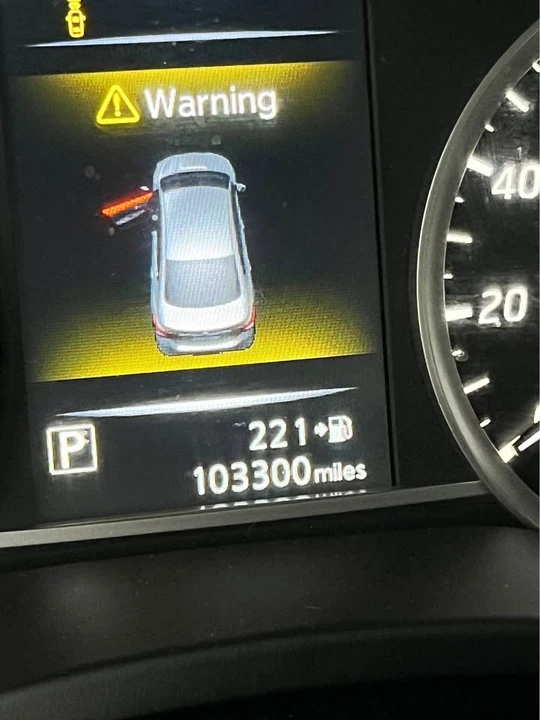 2018 Nissan Sentra 7th Gen - Image 10 of 10