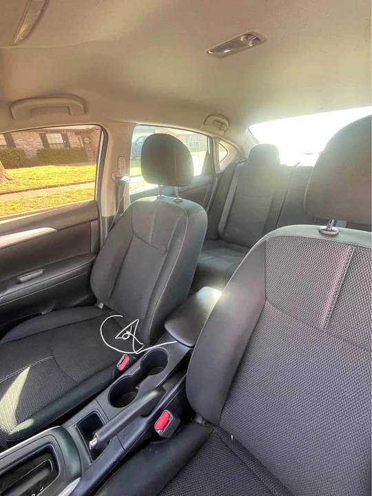 2018 Nissan Sentra 7th Gen - Image 6 of 10