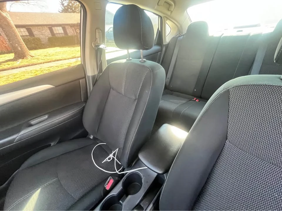 2018 Nissan Sentra 7th Gen - Image 5 of 10