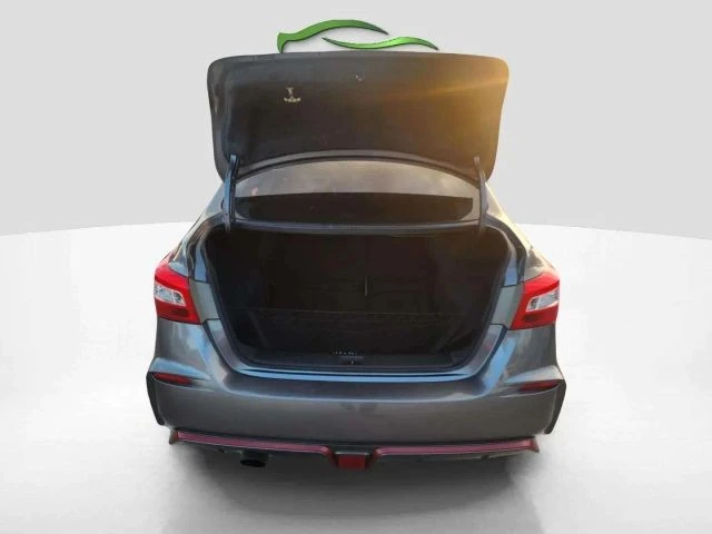 2018 Nissan Sentra 7th Gen - Image 11 of 21