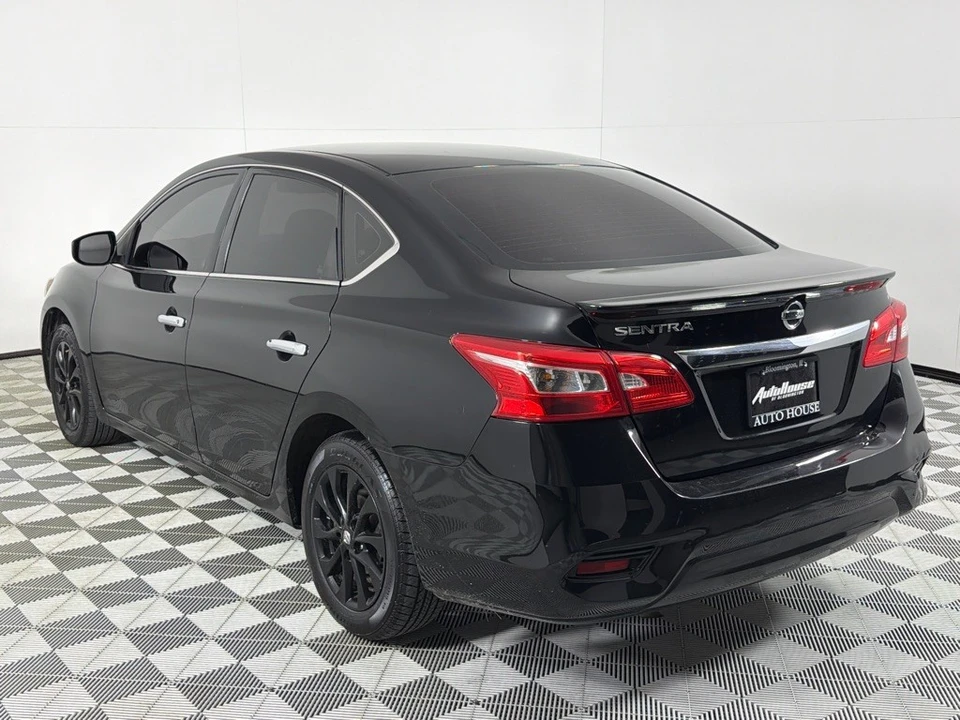 2018 Nissan Sentra 7th Gen - Image 5 of 21