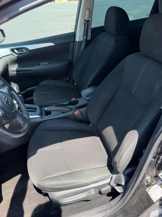 2018 Nissan Sentra 7th Gen - Image 5 of 8