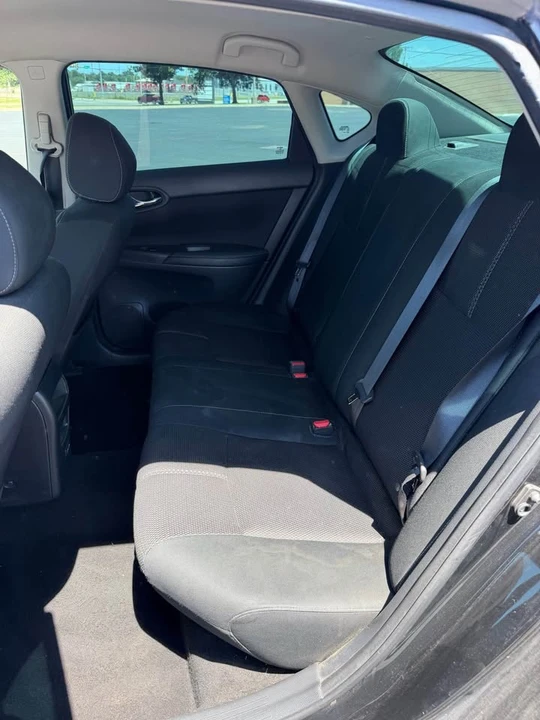 2018 Nissan Sentra 7th Gen - Image 6 of 8