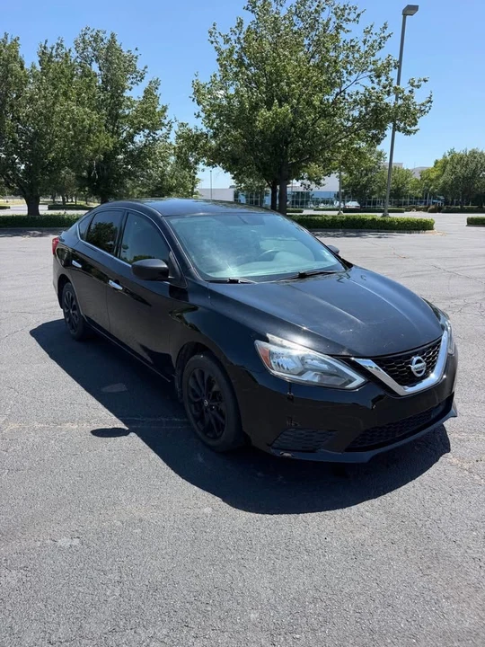 2018 Nissan Sentra 7th Gen - Image 2 of 8