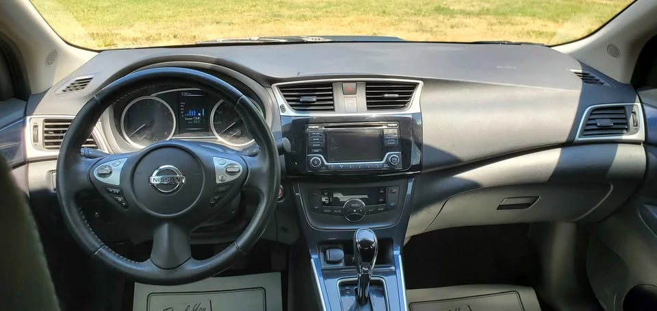 2018 Nissan Sentra 7th Gen - Image 13 of 15