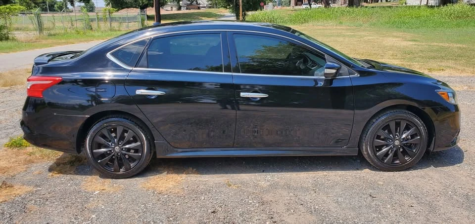 2018 Nissan Sentra 7th Gen - Image 7 of 15