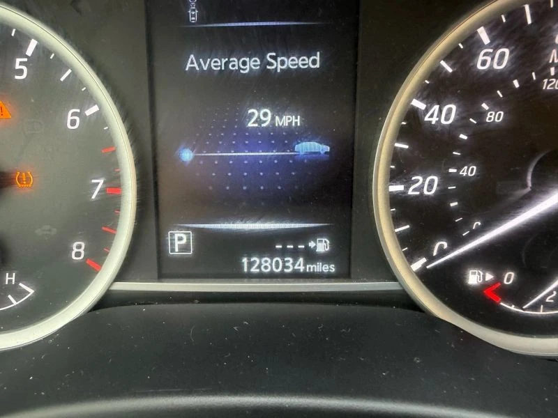 2018 Nissan Sentra 7th Gen - Image 11 of 12