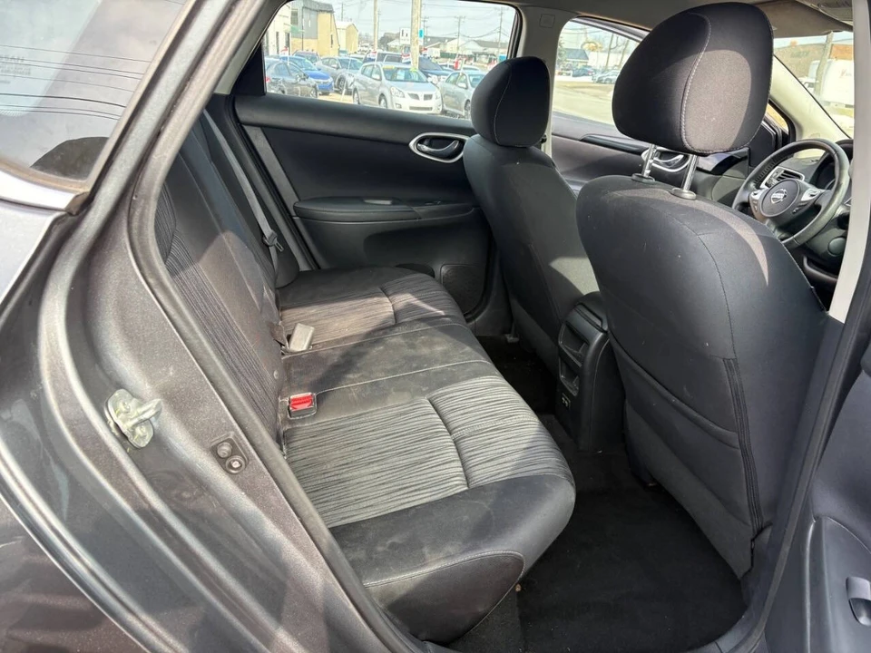 2018 Nissan Sentra 7th Gen - Image 11 of 12