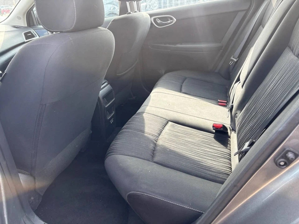 2018 Nissan Sentra 7th Gen - Image 9 of 12