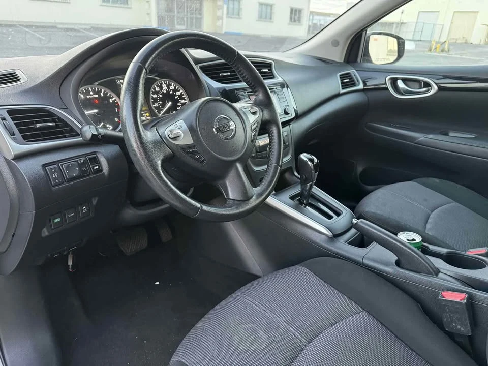 2018 Nissan Sentra 7th Gen - Image 7 of 10