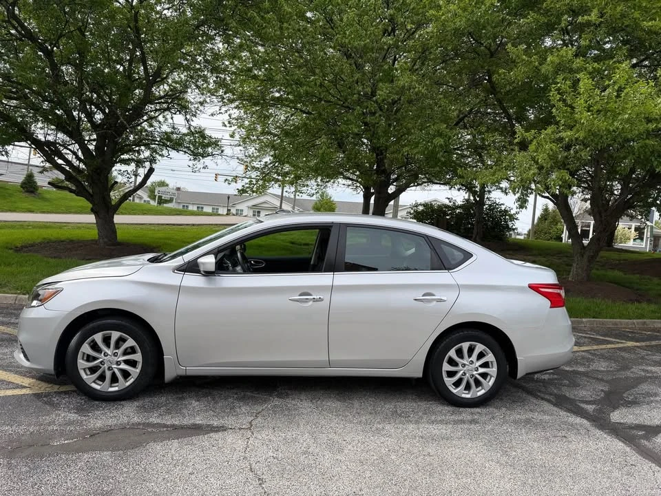 2018 Nissan Sentra 7th Gen - Image 3 of 19