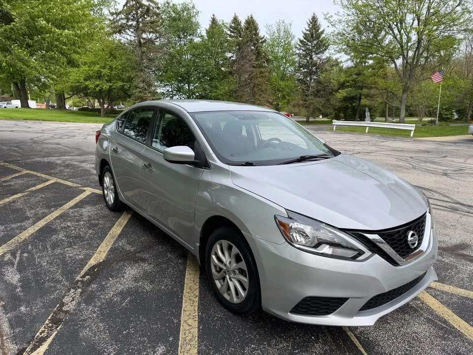 2018 Nissan Sentra 7th Gen - Image 13 of 19