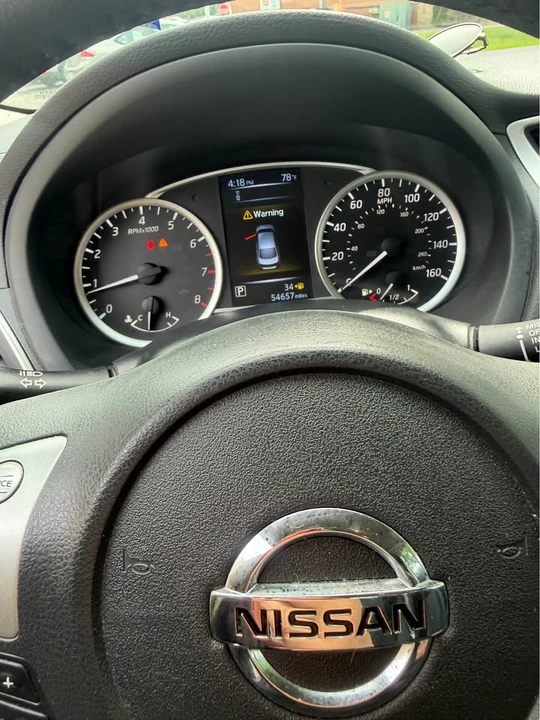 2018 Nissan Sentra 7th Gen - Image 16 of 19