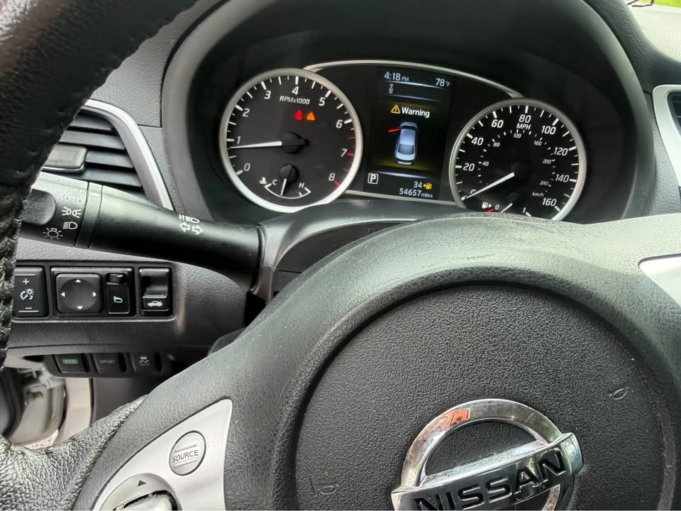 2018 Nissan Sentra 7th Gen - Image 18 of 19