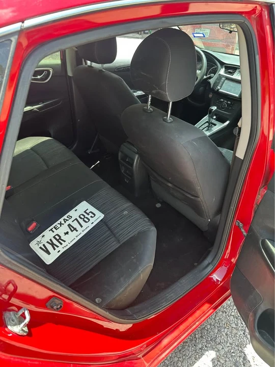 2018 Nissan Sentra 7th Gen - Image 2 of 11