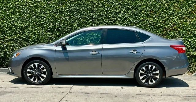 2018 Nissan Sentra 7th Gen - Image 4 of 21