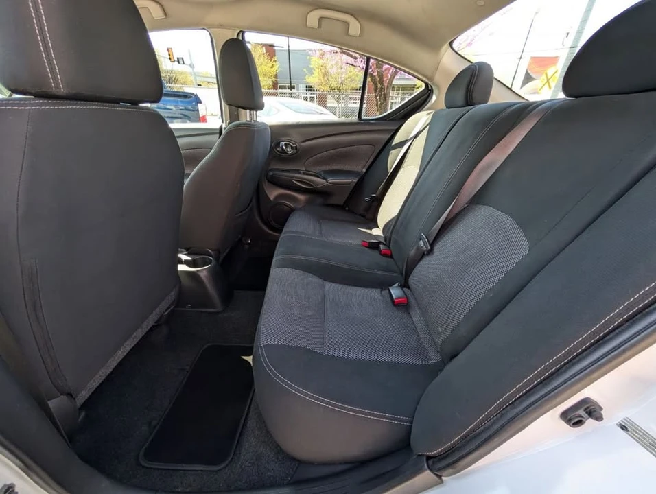 2018 Nissan Versa - Image 17 of 20