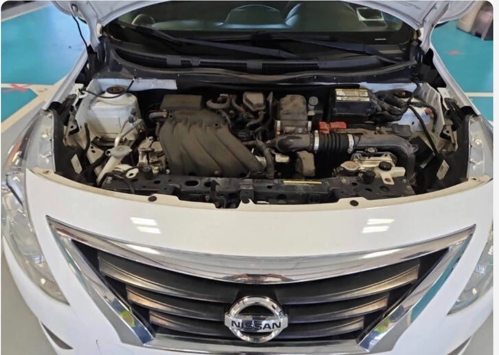 2018 Nissan Versa - Image 10 of 11