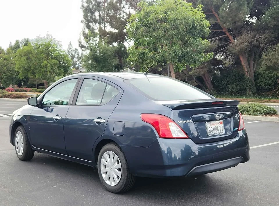 2018 Nissan Versa - Image 5 of 20